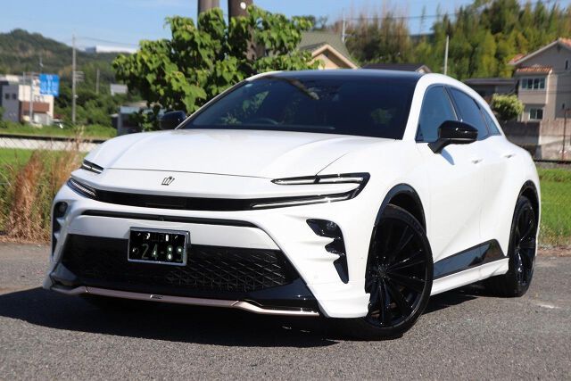 2024 Toyota Crown Sport Z Sedan for sale, Japanese used car export - photo 1 of 10 | GULJI TRADERS