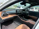 2024 Toyota Crown Sport 2.5HV Z 4WD Panoramic Roof Pearl Coupe for sale, Japanese used car export - photo 12 of 30 | GULJI TRADERS