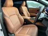2024 Toyota Crown Sport 2.5 Z 4WD Panoramic Roof Pearl Coupe for sale, Japanese used car export - photo 8 of 26 | GULJI TRADERS