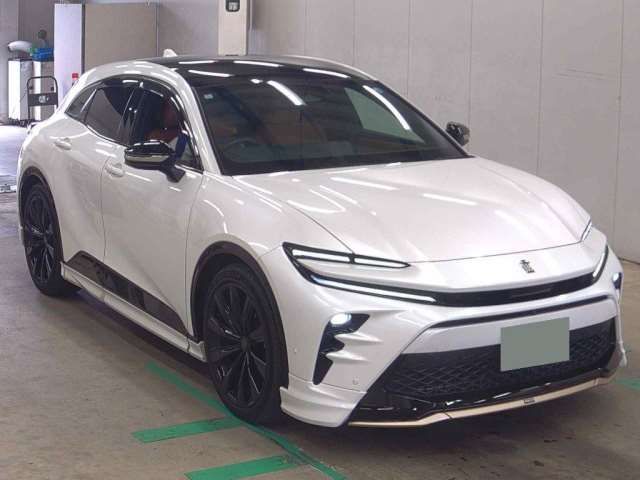 2024 Toyota Crown Sport Z - photo 1 2024 Toyota Crown Sport Z Sedan for sale, Japanese used car export - photo 1 of 3 | GULJI TRADERS