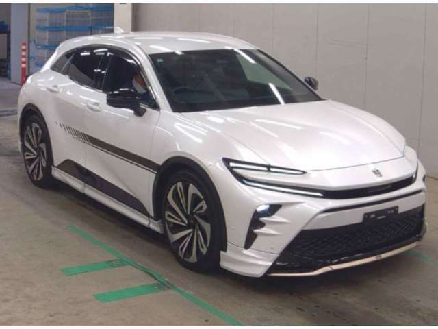 2024 Toyota Crown Sport Z Sedan for sale, Japanese used car export - photo 1 of 6 | GULJI TRADERS