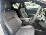 2024 Toyota Crown Sport 2.5 Z E-Four 4WD Pearl Coupe for sale, Japanese used car export - photo 12 of 24 | GULJI TRADERS
