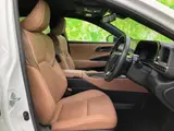2024 Toyota Crown Sport 4WD_Z White Coupe for sale, Japanese used car export - photo 4 of 9 | GULJI TRADERS