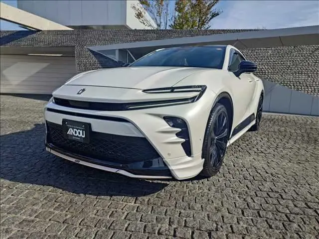 2025 Toyota Crown Sport SPORT Z - photo 1 2025 Toyota Crown Sport SPORT Z Pearl Coupe for sale, Japanese used car export - photo 1 of 20 | GULJI TRADERS
