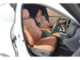 2025 Toyota Crown Sport 2.5 Z E-Four 4WD White Coupe for sale, Japanese used car export - photo 6 of 44 | GULJI TRADERS