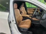 2025 Toyota Crown Sport Z Sedan for sale, Japanese used car export - photo 21 of 30 | GULJI TRADERS