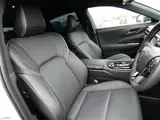 2025 Toyota Crown Sport 2.5 Z 4WD Pearl Coupe for sale, Japanese used car export - photo 24 of 30 | GULJI TRADERS