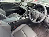 2025 Toyota Crown Sport Z 4WD Pearl Coupe for sale, Japanese used car export - photo 7 of 15 | GULJI TRADERS