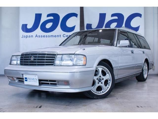 1995 Toyota Crown Stationwagon - photo 1 1995 Toyota Crown Stationwagon Sedan for sale, Japanese used car export - photo 1 of 9 | GULJI TRADERS