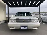 1999 Toyota Crown Stationwagon Royal Saloon Pearl Van for sale, Japanese used car export - photo 2 of 78 | GULJI TRADERS