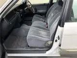 1999 Toyota Crown Stationwagon Royal Saloon Pearl Van for sale, Japanese used car export - photo 39 of 78 | GULJI TRADERS