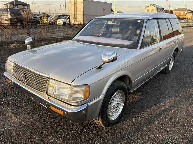 1993 Toyota Crown Van Gray Van for sale, Japanese used car export - photo 1 of 36 | GULJI TRADERS