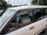 1996 Toyota Crown Van Super Deluxe ★ Front and rear chrome bumpers ★ Electric fender mirrors ★ Air conditioning White Van for sale, Japanese used car export - photo 34 of 50 | GULJI TRADERS