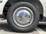 1996 Toyota Crown Van Super Deluxe ★ Front and rear chrome bumpers ★ Electric fender mirrors ★ Air conditioning White Van for sale, Japanese used car export - photo 37 of 50 | GULJI TRADERS