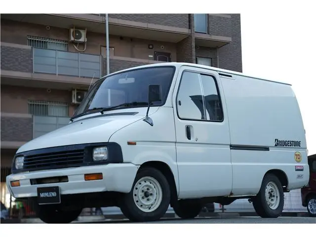 1989 Toyota Deliboy 4-number C5MT - photo 1 1989 Toyota Deliboy 4-number C5MT White Truck for sale, Japanese used car export - photo 1 of 36 | GULJI TRADERS