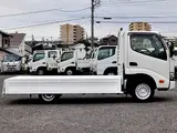 2019 Toyota Dyna Truck Flatbed truck, 1.5t load capacity, gross vehicle weight under 3.5t, compatible with new standard driver's license. White Truck for sale, Japanese used car export - photo 10 of 39 | GULJI TRADERS