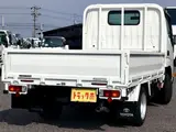 2019 Toyota Dyna Truck Flatbed truck, 1250kg load capacity, gross vehicle weight less than 3.5t, compatible with the new standard driver's license. White Truck for sale, Japanese used car export - photo 5 of 40 | GULJI TRADERS