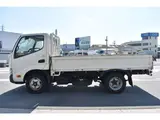 2019 Toyota Dyna Truck 4.0 Full Just Low Diesel Turbo White Truck for sale, Japanese used car export - photo 26 of 36 | GULJI TRADERS