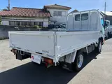 2019 Toyota Dyna Truck 1.5t capacity, flatbed truck, standard driver's license required, steel bed floor, 5-speed manual transmission. White Truck for sale, Japanese used car export - photo 6 of 45 | GULJI TRADERS