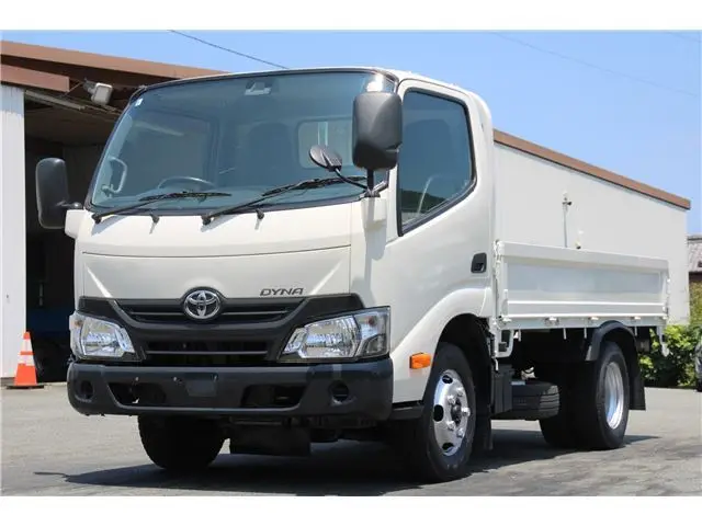 2019 Toyota Dyna Truck Flatbed - 2t, fully low-floor - photo 1 2019 Toyota Dyna Truck Flatbed - 2t, fully low-floor White Truck for sale, Japanese used car export - photo 1 of 66 | GULJI TRADERS