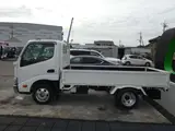 2019 Toyota Dyna Truck 1.5-ton gasoline flatbed truck 260824 White Truck for sale, Japanese used car export - photo 4 of 70 | GULJI TRADERS