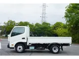 2019 Toyota Dyna Truck 2t flatbed truck, low-floor, automatic transmission. White Truck for sale, Japanese used car export - photo 12 of 50 | GULJI TRADERS