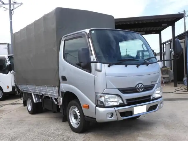 2019 Toyota Dyna Truck 1.45 ton holographic - photo 1 2019 Toyota Dyna Truck 1.45 ton holographic Silver Truck for sale, Japanese used car export - photo 1 of 8 | GULJI TRADERS