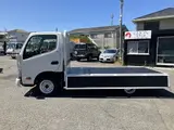 2019 Toyota Dyna Truck No power tailgate, not applicable, 2WD White Truck for sale, Japanese used car export - photo 11 of 25 | GULJI TRADERS