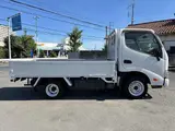 2019 Toyota Dyna Truck No power tailgate, not applicable, 2WD White Truck for sale, Japanese used car export - photo 5 of 25 | GULJI TRADERS