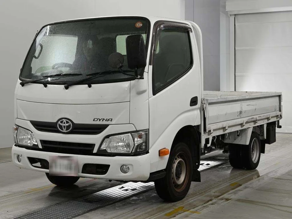 2019 Toyota Dyna Truck Truck for sale, Japanese used car export - photo 1 of 12 | GULJI TRADERS