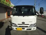 2020 Toyota Dyna Truck 2-ton full-low aluminum van, automatic transmission White Truck for sale, Japanese used car export - photo 37 of 43 | GULJI TRADERS