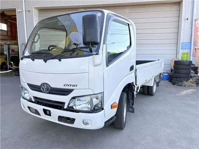 2020 Toyota Dyna Truck - photo 1 2020 Toyota Dyna Truck White Truck for sale, Japanese used car export - photo 1 of 15 | GULJI TRADERS