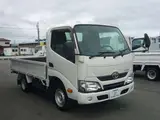 2020 Toyota Dyna Truck 3.0 Just Low 1500kg 5-speed White Truck for sale, Japanese used car export - photo 15 of 45 | GULJI TRADERS