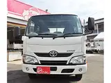 2020 Toyota Dyna Truck Flatbed Long Just Low 1.05t Toyota Body Vertical Power Gate White Truck for sale, Japanese used car export - photo 8 of 31 | GULJI TRADERS