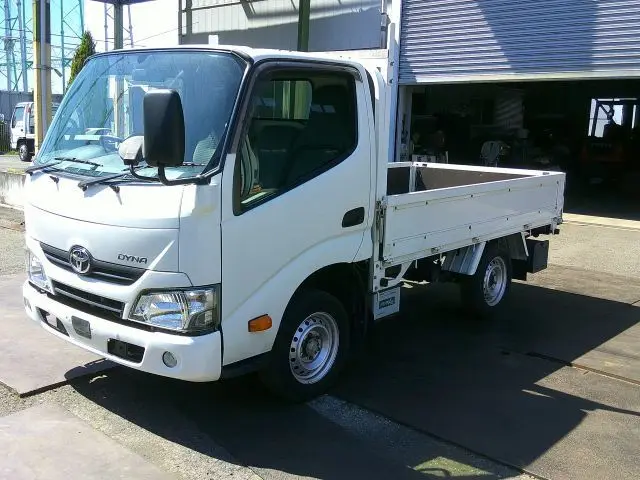 2020 Toyota Dyna Truck No power tailgate, not applicable, 2WD - photo 1 2020 Toyota Dyna Truck No power tailgate, not applicable, 2WD White Truck for sale, Japanese used car export - photo 1 of 25 | GULJI TRADERS