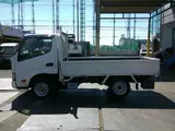 2020 Toyota Dyna Truck No power tailgate, not applicable, 2WD White Truck for sale, Japanese used car export - photo 9 of 25 | GULJI TRADERS