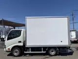 2020 Toyota Dyna Truck No power tailgate, Not applicable, 4WD White Truck for sale, Japanese used car export - photo 5 of 25 | GULJI TRADERS