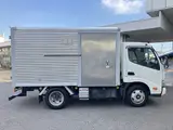 2020 Toyota Dyna Truck No power tailgate, side doors, 2WD White Truck for sale, Japanese used car export - photo 5 of 25 | GULJI TRADERS