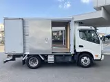 2020 Toyota Dyna Truck No power tailgate, side doors, 2WD White Truck for sale, Japanese used car export - photo 12 of 25 | GULJI TRADERS