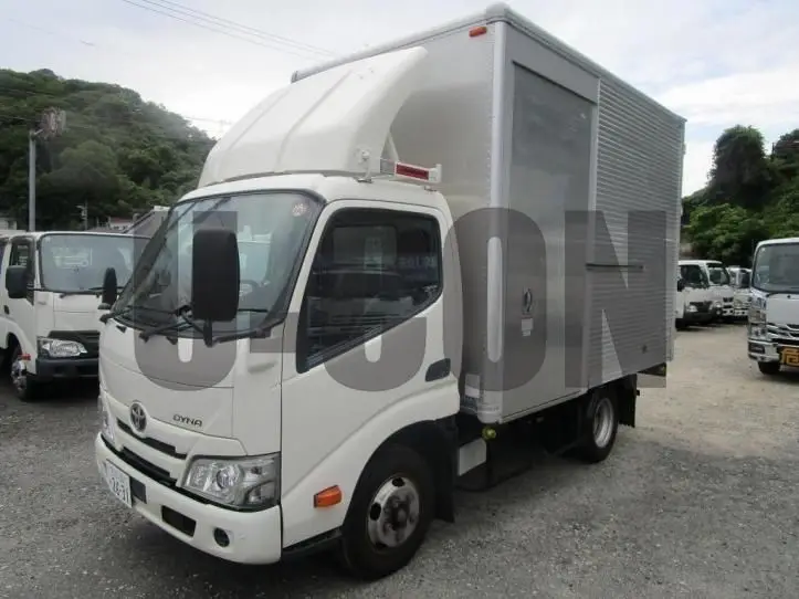 2020 Toyota Dyna Truck - photo 1 2020 Toyota Dyna Truck Other Truck for sale, Japanese used car export - photo 1 of 21 | GULJI TRADERS
