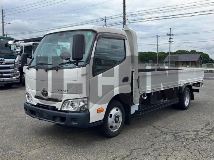 2020 Toyota Dyna Truck - photo 1 2020 Toyota Dyna Truck Truck for sale, Japanese used car export - photo 1 of 20 | GULJI TRADERS