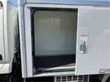 2021 Toyota Dyna Truck 4WD 0.85-ton aluminum van with refrigeration unit White Truck for sale, Japanese used car export - photo 8 of 59 | GULJI TRADERS