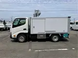 2021 Toyota Dyna Truck 4WD 850kg Aluminum Van with Refrigeration Unit White Truck for sale, Japanese used car export - photo 6 of 60 | GULJI TRADERS