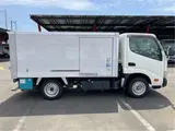 2021 Toyota Dyna Truck 4WD 850kg Aluminum Van with Refrigeration Unit White Truck for sale, Japanese used car export - photo 7 of 60 | GULJI TRADERS