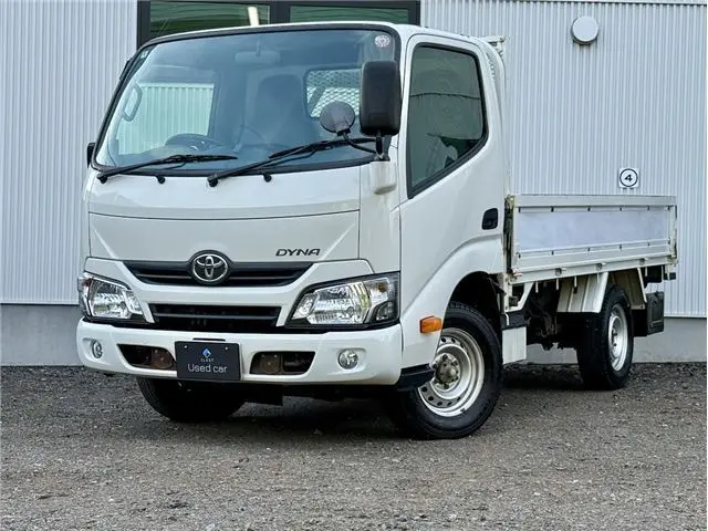 2021 Toyota Dyna Truck Single-cab wooden elevated floor - photo 1 2021 Toyota Dyna Truck Single-cab wooden elevated floor White Truck for sale, Japanese used car export - photo 1 of 30 | GULJI TRADERS