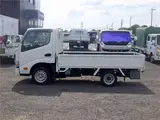 2021 Toyota Dyna Truck Flatbed, standard, low-floor, suitable for regular driver's licenses, with wooden floorboards, navigation system, TV, keyless entry, 1.5t capacity. White Truck for sale, Japanese used car export - photo 3 of 51 | GULJI TRADERS