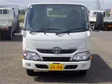 2021 Toyota Dyna Truck Flatbed, standard, low-floor, suitable for regular driver's licenses, with wooden floorboards, navigation system, TV, keyless entry, 1.5t capacity. White Truck for sale, Japanese used car export - photo 33 of 51 | GULJI TRADERS