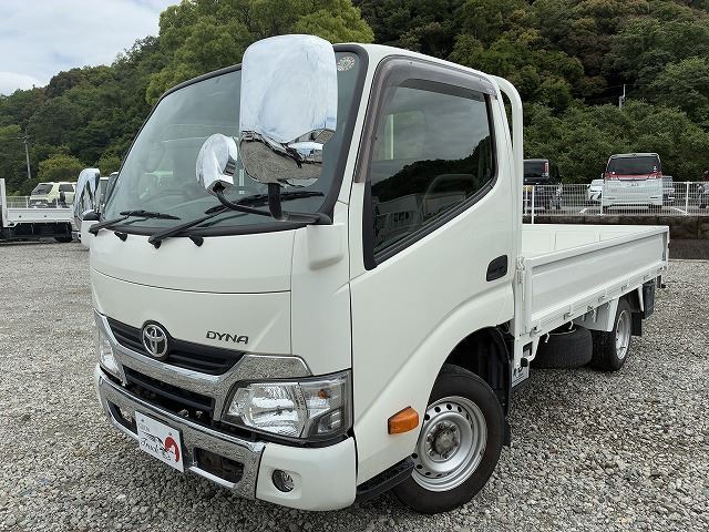 2021 Toyota Dyna Truck - photo 1 2021 Toyota Dyna Truck Truck for sale, Japanese used car export - photo 1 of 59 | GULJI TRADERS