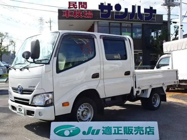 2021 Toyota Dyna Truck Double cab - photo 1 2021 Toyota Dyna Truck Double cab White Truck for sale, Japanese used car export - photo 1 of 80 | GULJI TRADERS