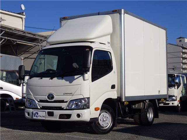 2021 Toyota Dyna Truck Diesel - photo 1 2021 Toyota Dyna Truck Diesel Truck for sale, Japanese used car export - photo 1 of 48 | GULJI TRADERS